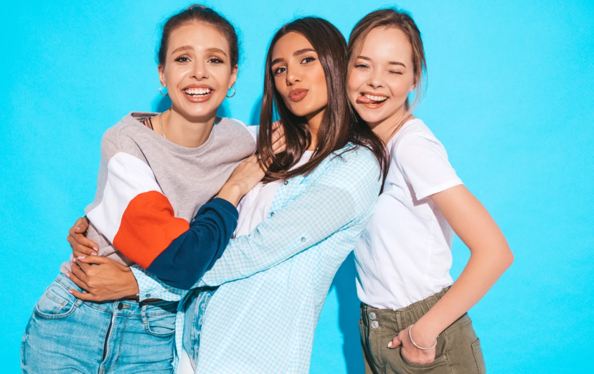 Девушки в Туркестане